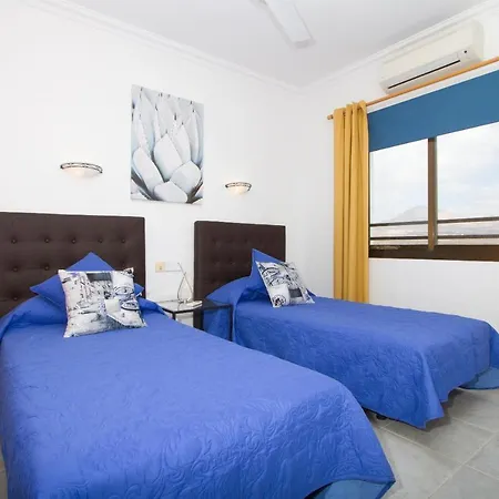 Casa Caracol - 3 Bedroom - Pool Table - Great For Families Willa Puerto del Carmen (Lanzarote)