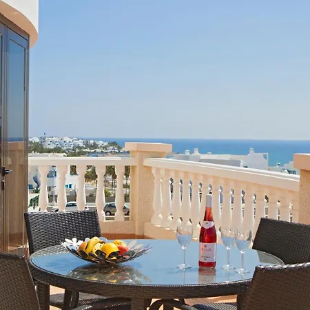 Casa Caracol - 3 Bedroom - Pool Table - Great For Families * Puerto del Carmen (Lanzarote)