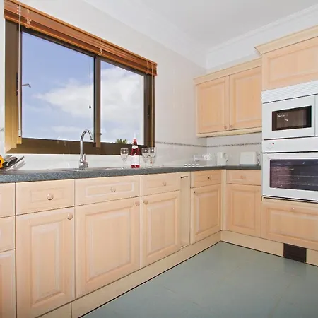 Casa Caracol - 3 Bedroom - Pool Table - Great For Families Willa Puerto del Carmen (Lanzarote)